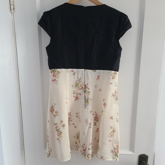 Reformation Linen Black and Floral Tivoli Dress - Picture 3 of 7